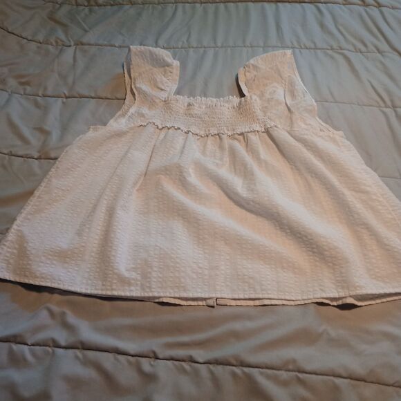 Old Navy Smocked Flutter Sleeve Tank Top 3X. White Boho Peasant Dress Up or Down - Picture 2 of 7